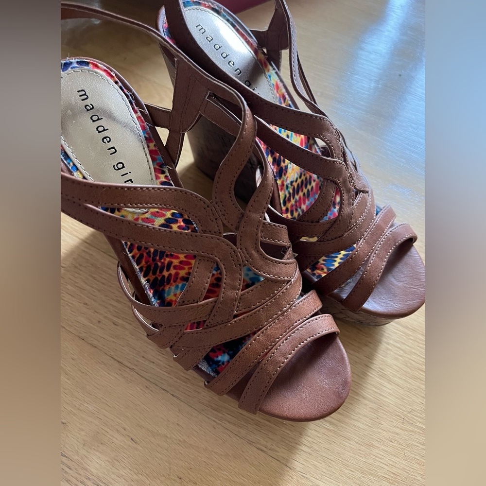 Madden Girl Strappy Wedge Cork Sandals Brown Tan Size 7